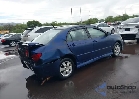 2004 Toyota Corolla S z USA, uszkodzony, nr VIN 1NXBR32E04Z318381